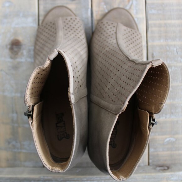 BRASH | Women's | 3"-4" Open-Toe Booties | Ankle Boots | Heels | Beige | Size 10 - Picture 2 of 13